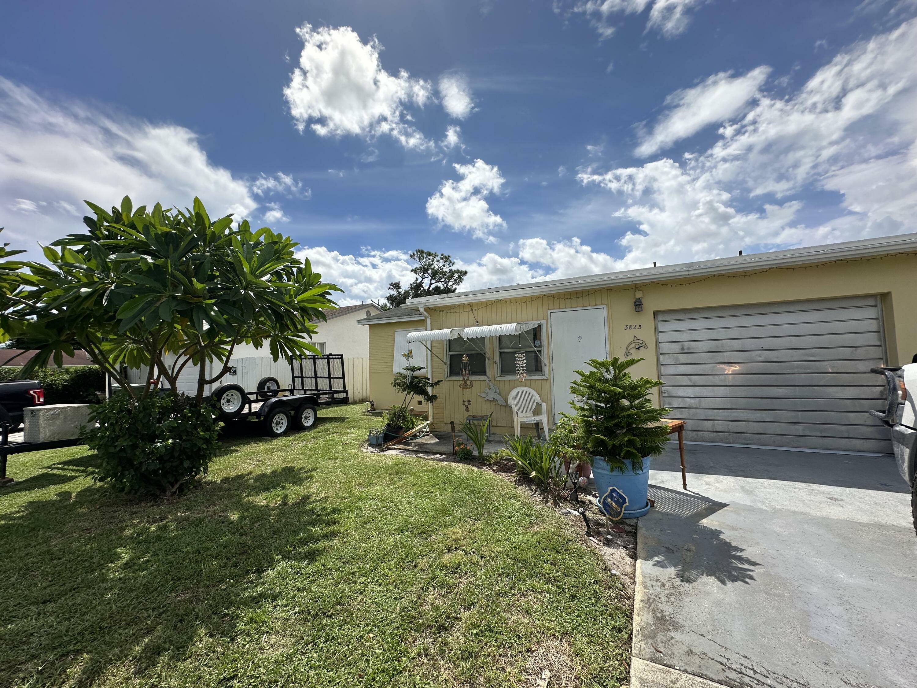 3825 Edwards Avenue  Lake Worth Beach FL 33461 photo