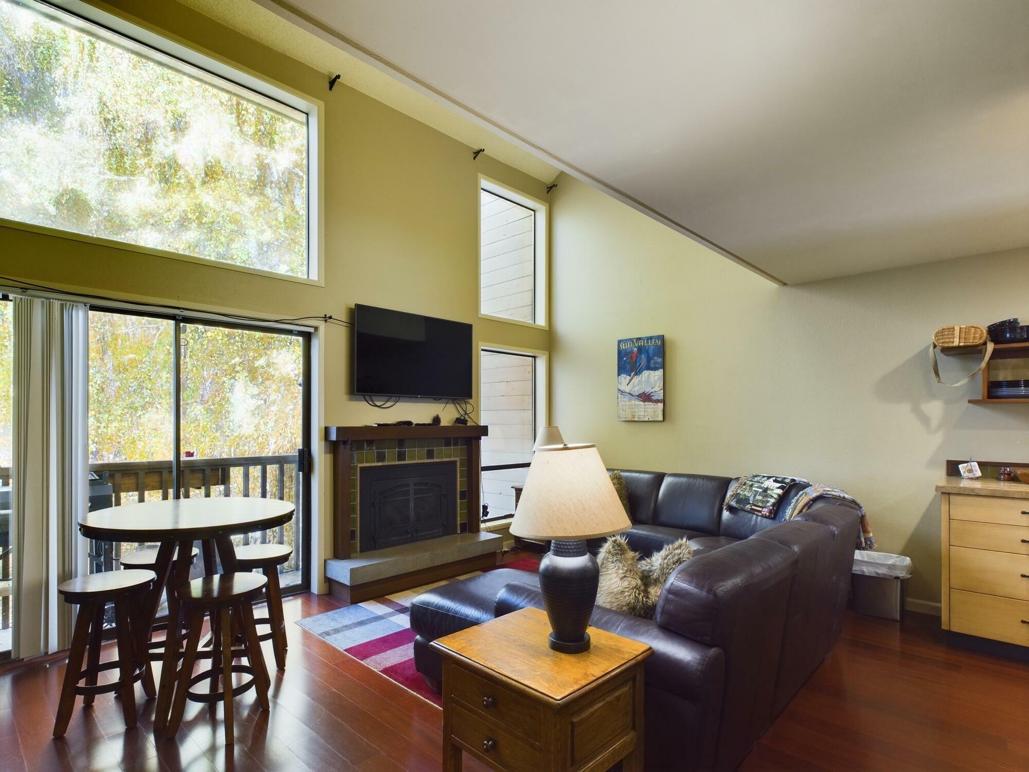 Property Photo: 2422 Indian Springs Condo Dr 2422 ID 83353