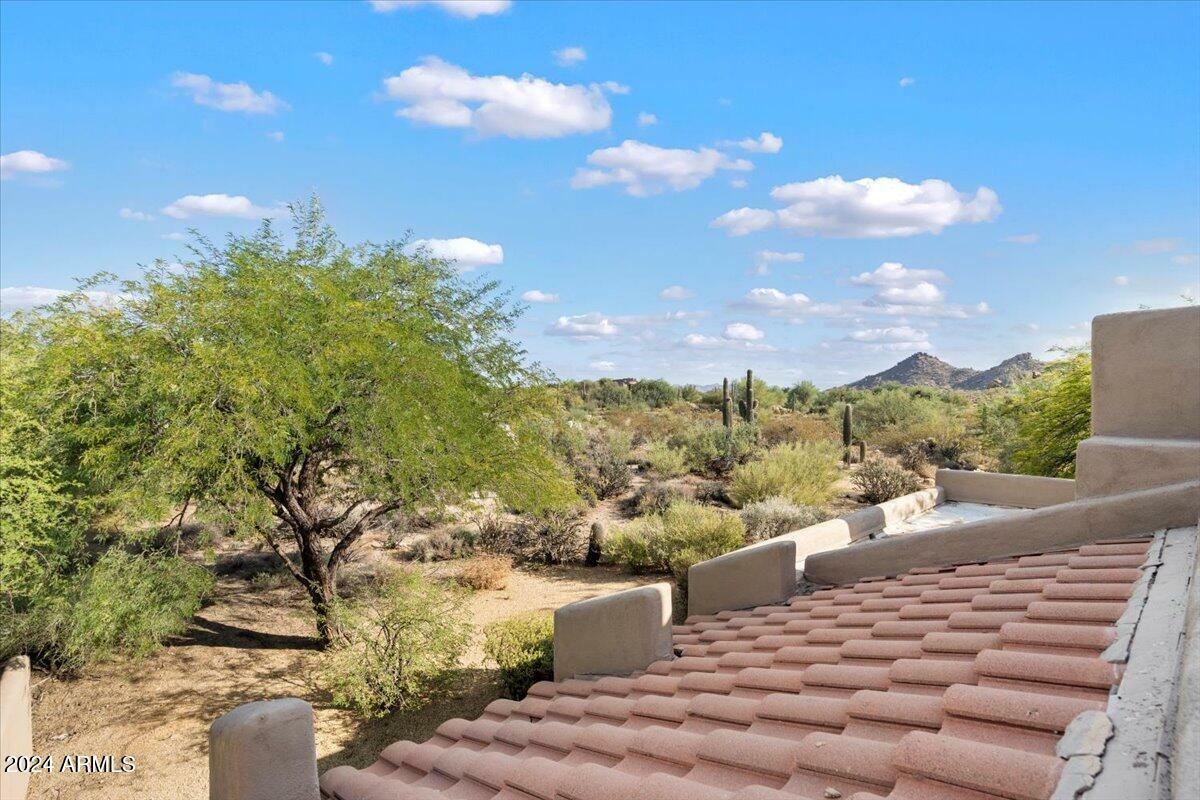 Property Photo:  9220 E Whitethorn Circle  AZ 85266 