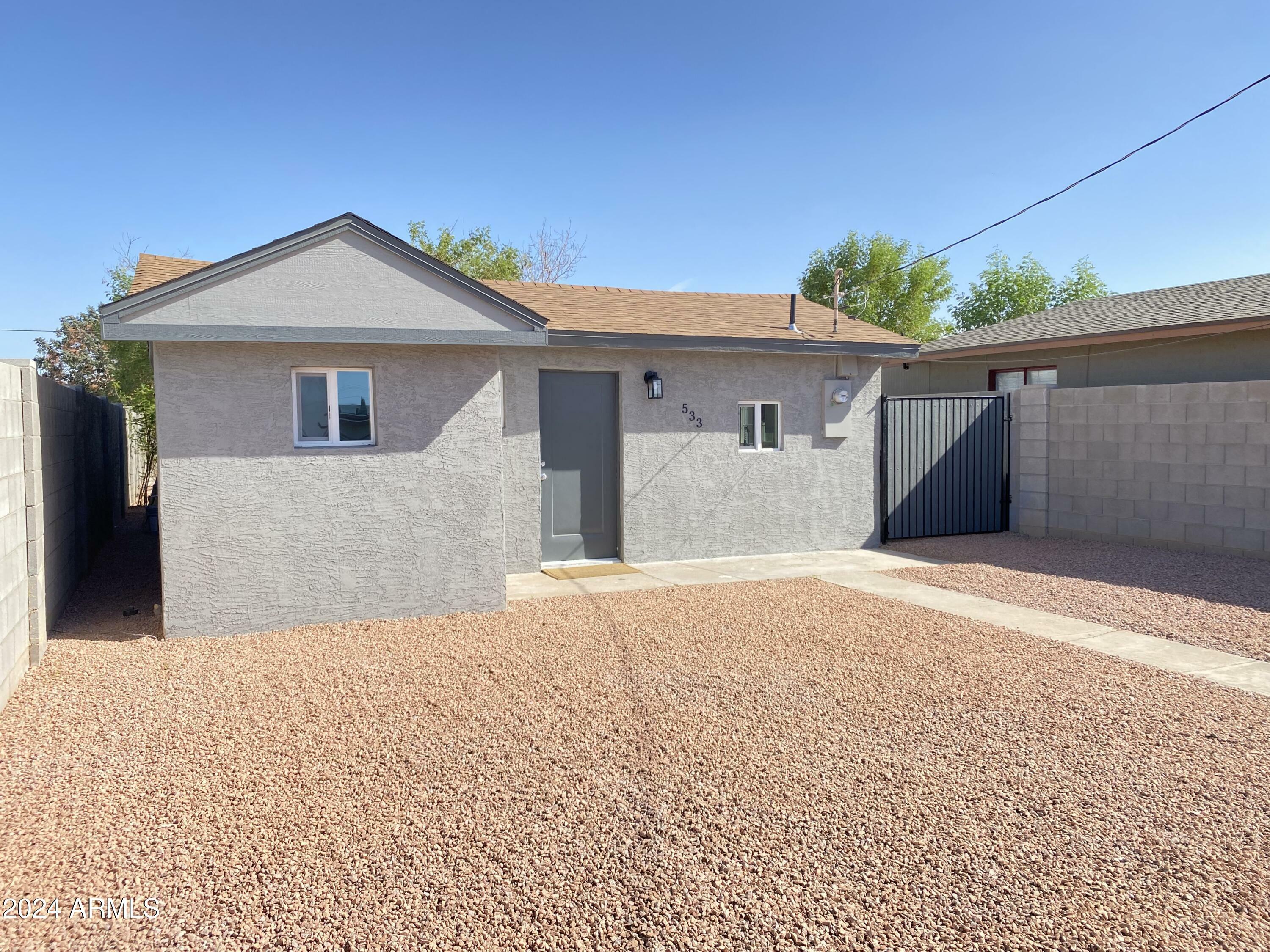 533 N Sirrine --  Mesa AZ 85201 photo