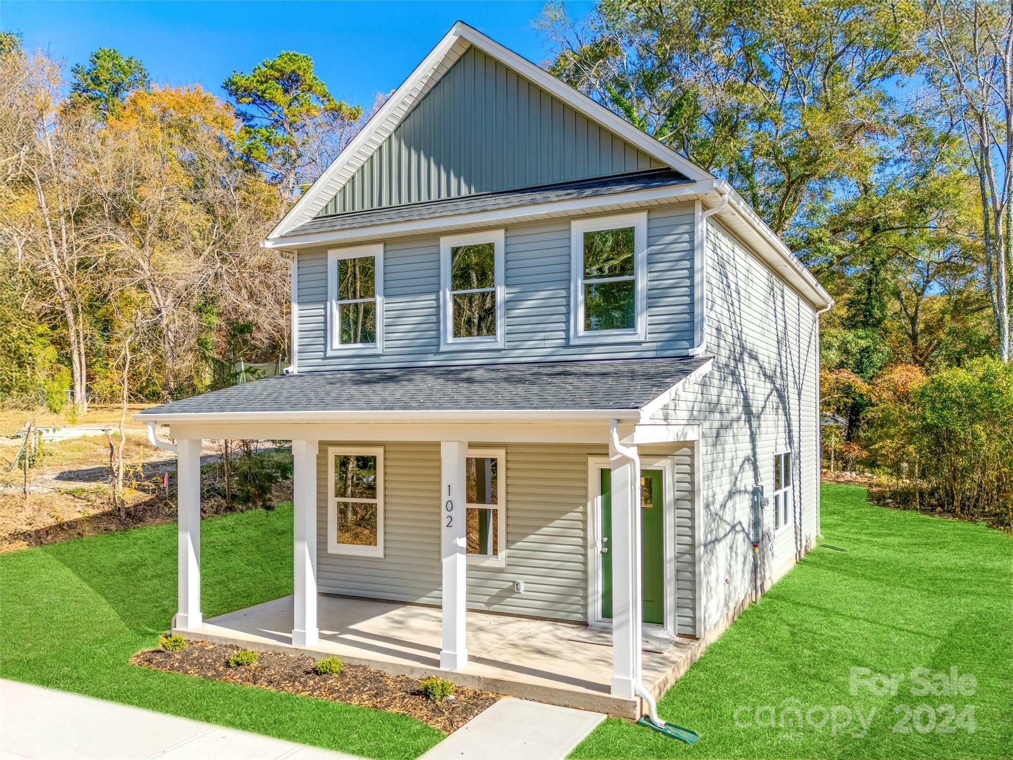 Property Photo:  102 Price Street  NC 28120 