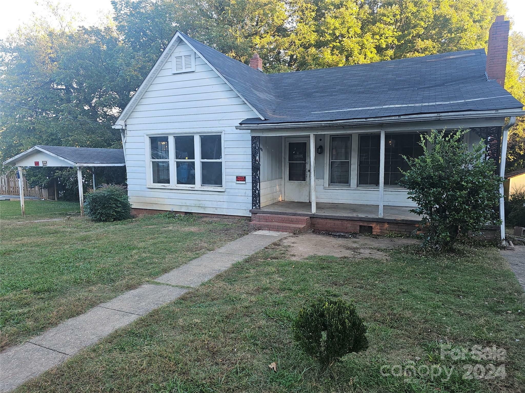 125 Lloyd Street  Salisbury NC 28144 photo