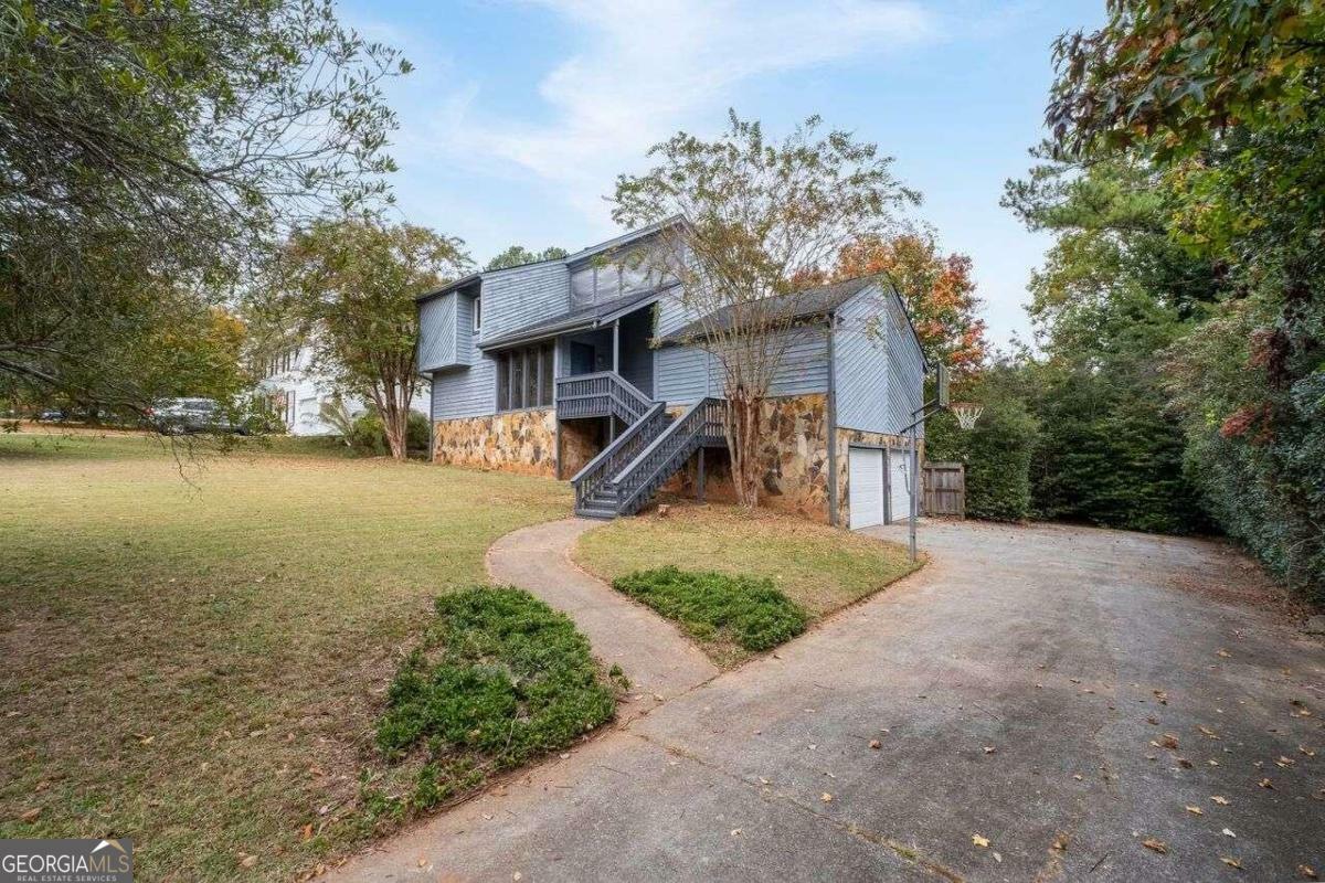 Property Photo:  973 Coach House Drive  GA 30084 