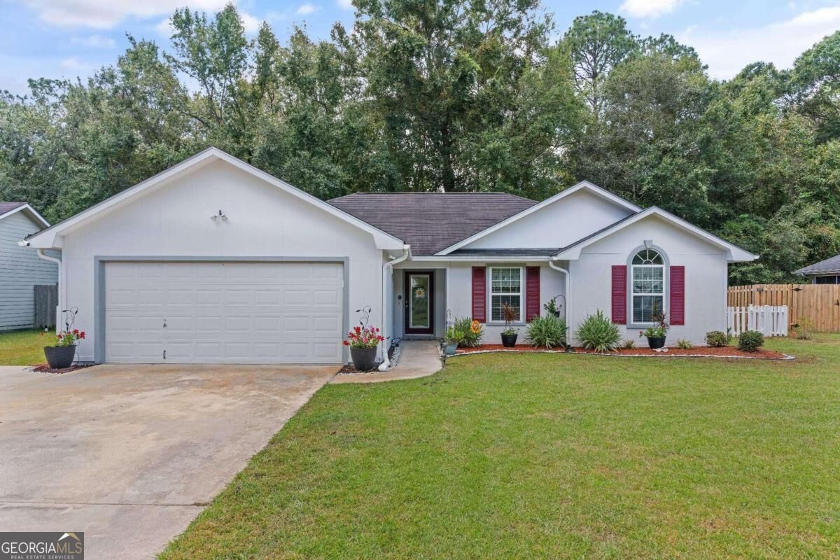Property Photo:  122 Hydrangea Road  GA 31548 