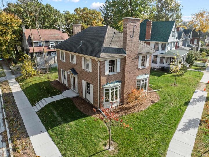 919 Riverside Drive  South Bend IN 46616 photo