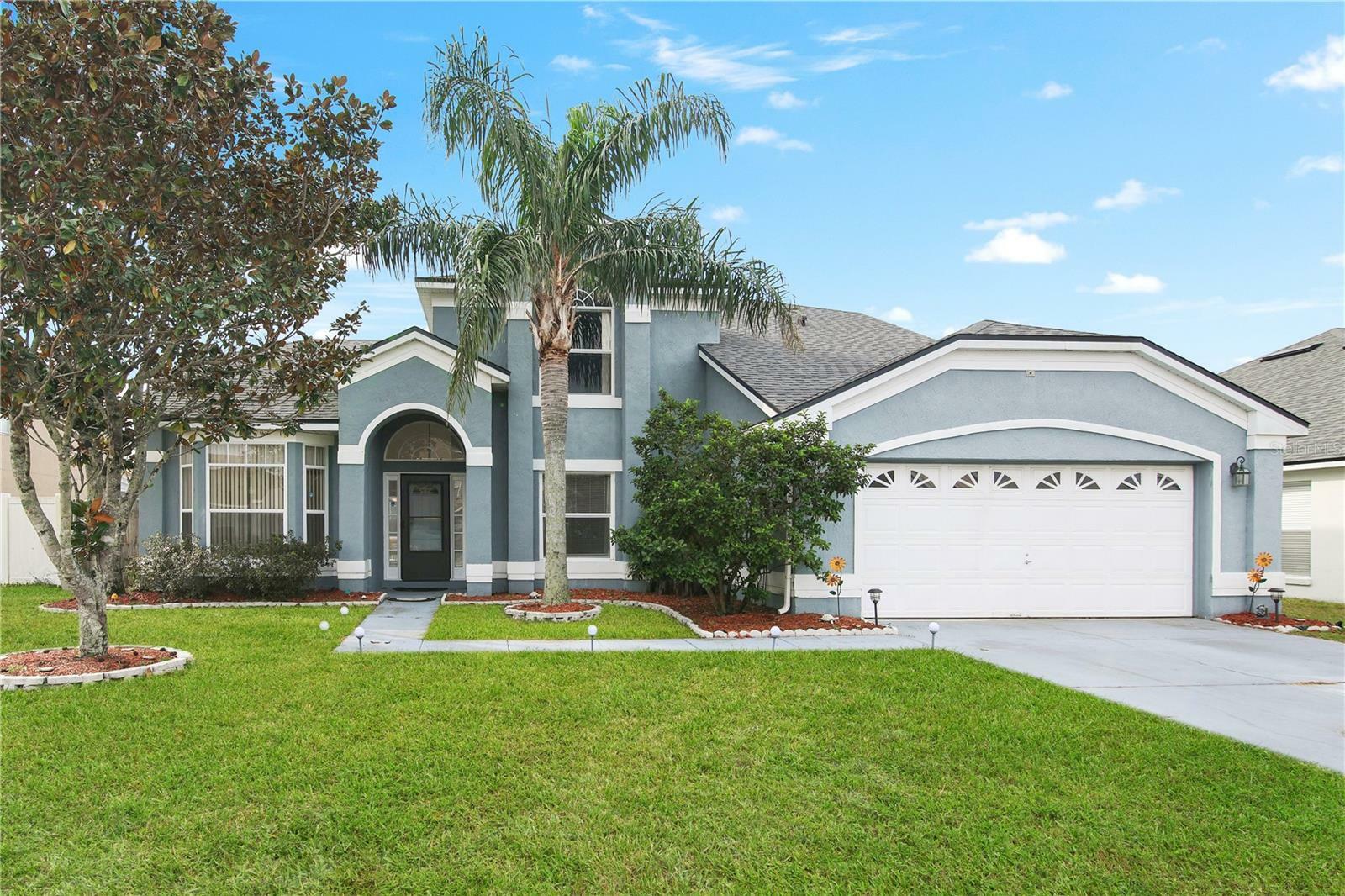 Property Photo: 8618 Knottingham Drive FL 34747