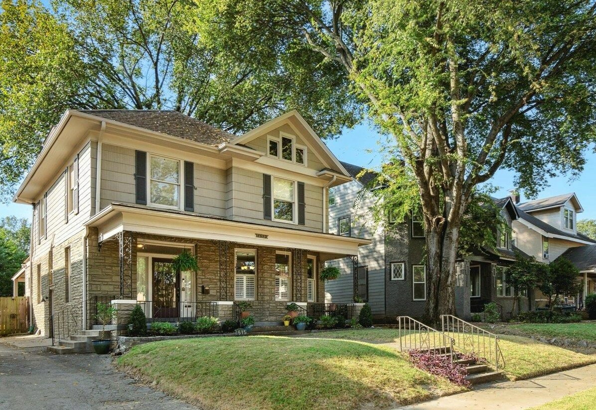 Property Photo: 1615 Eastmoreland Ave TN 38104