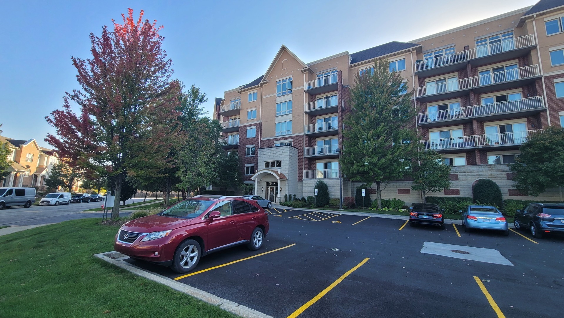8300 Concord Drive 514  Morton Grove IL 60053 photo