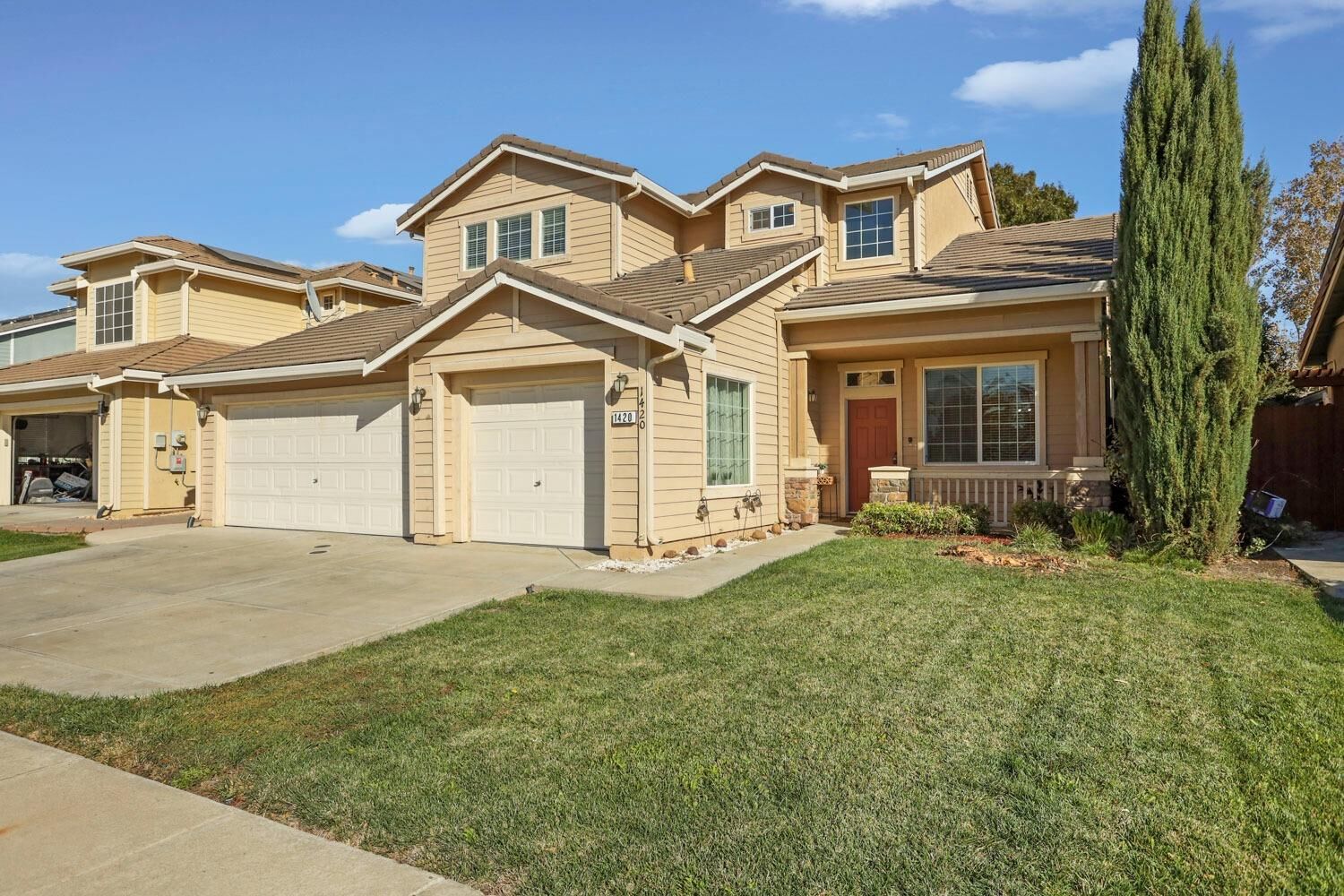 Property Photo: 1420 Joseph Menusa Lane CA 95377