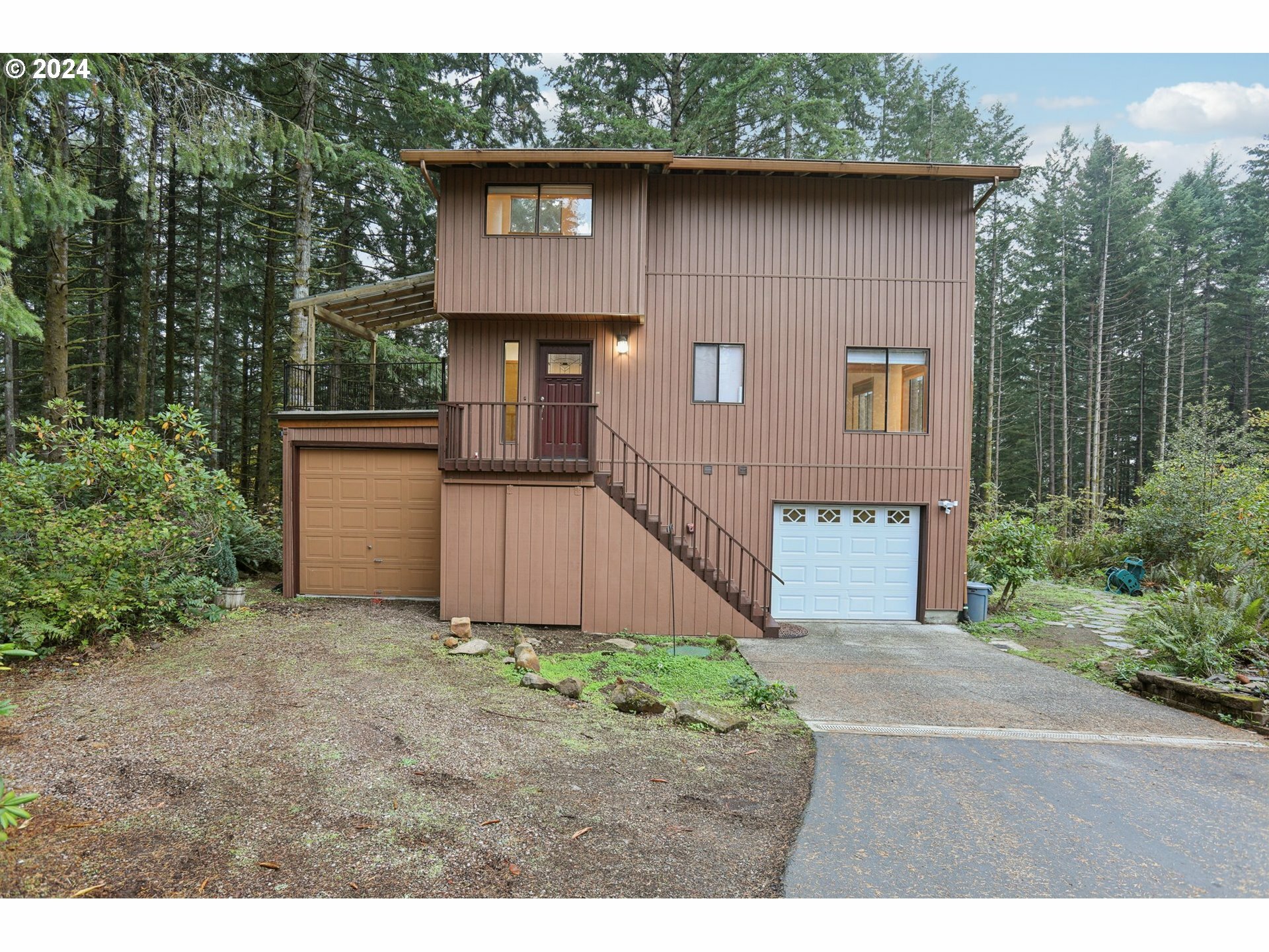 Property Photo:  5416 NE 259th Ave  WA 98682 