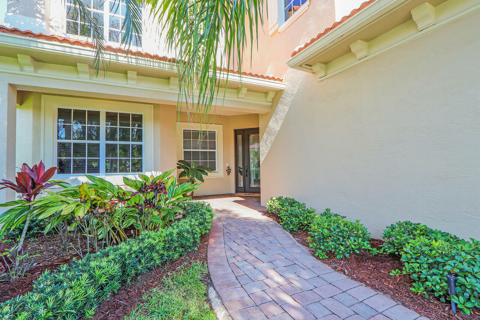 Property Photo:  12281 Aviles Circle  FL 33418 