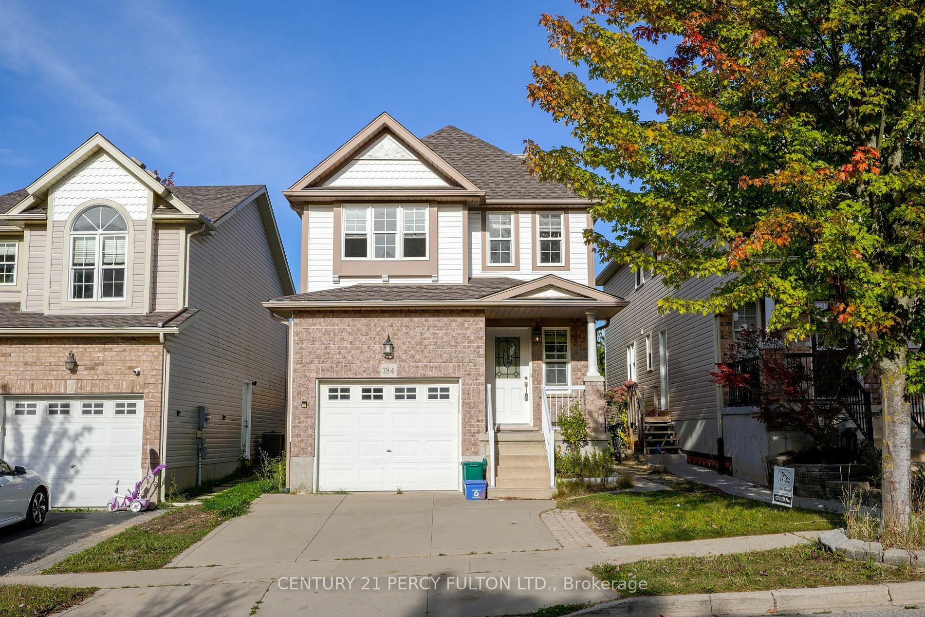 Photo de la propriété:  784 Laurelwood Dr  ON N2V 2W2 