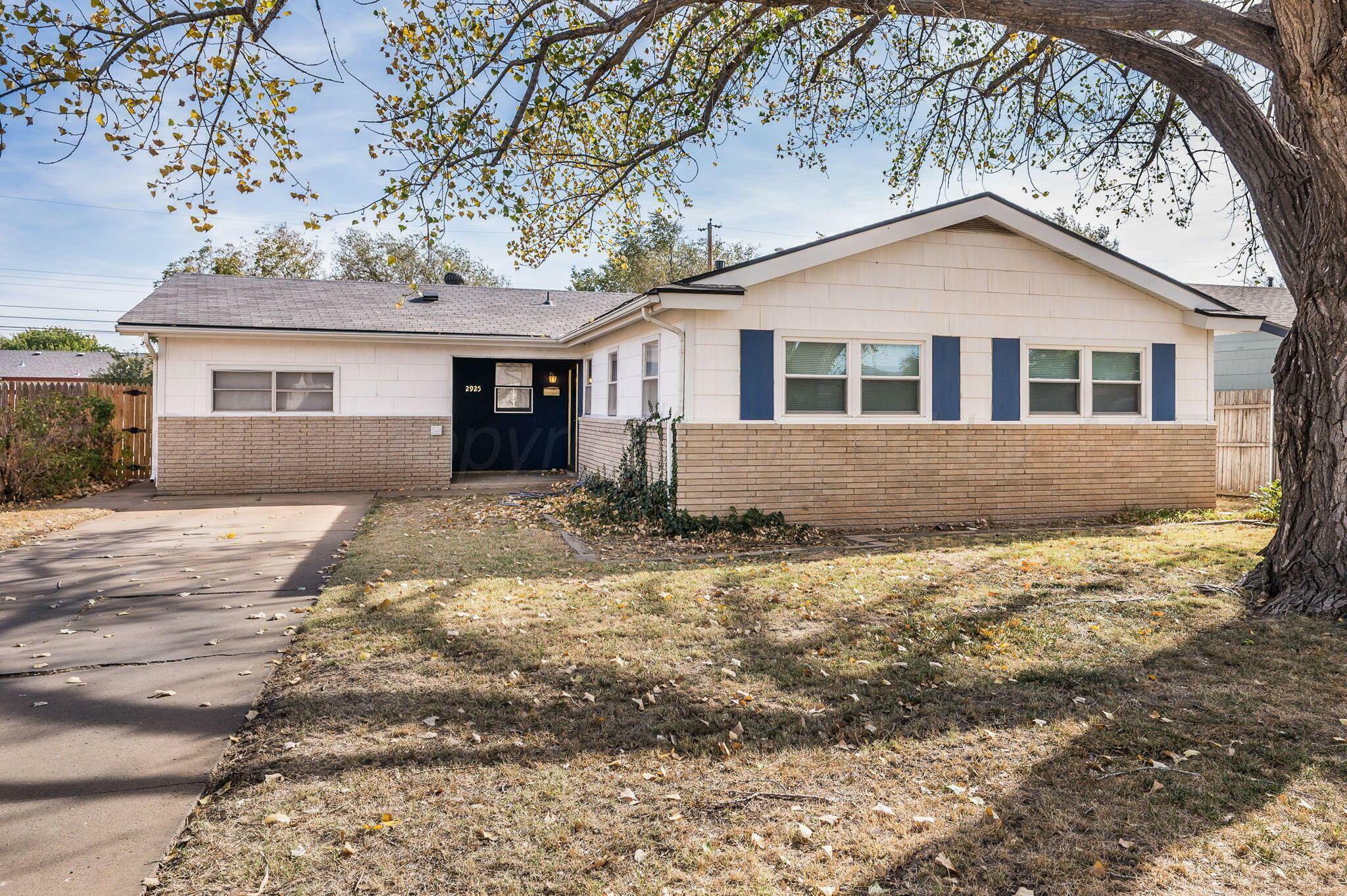 Property Photo:  2925 Trigg Street  TX 79103-7124 