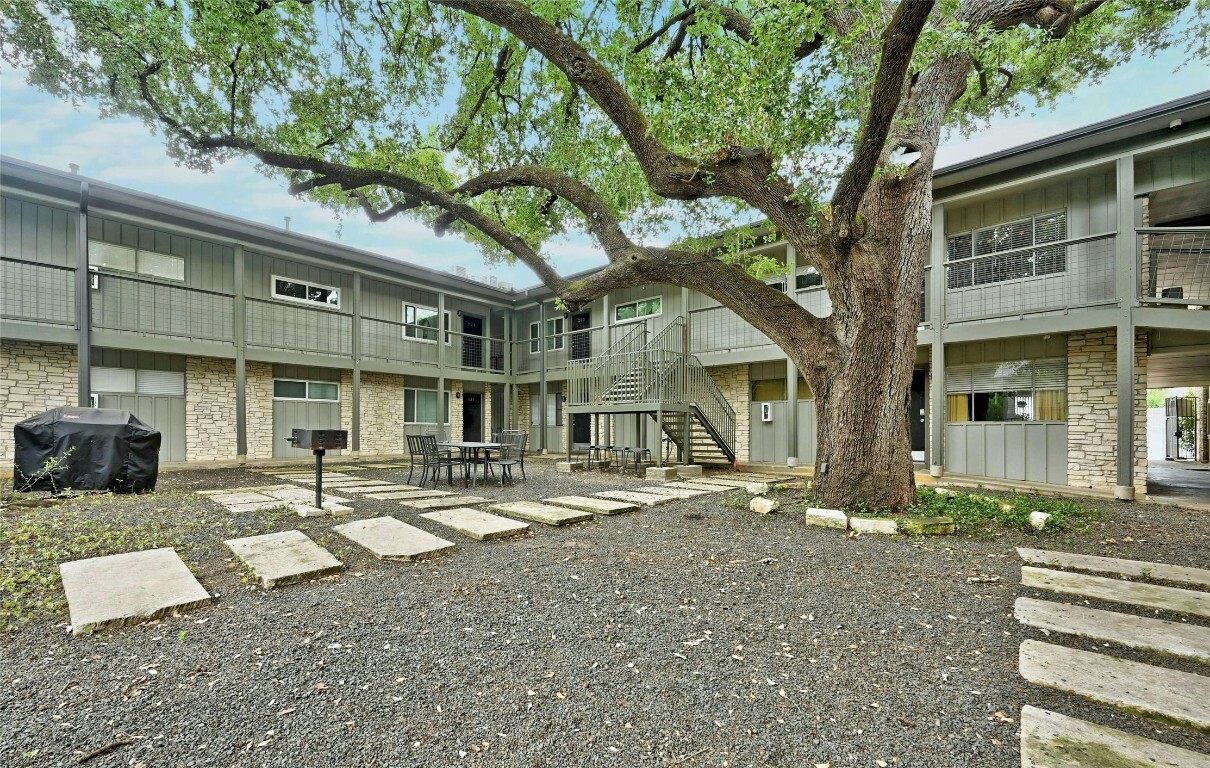 Property Photo:  2303 E Side Drive 102  TX 78704 