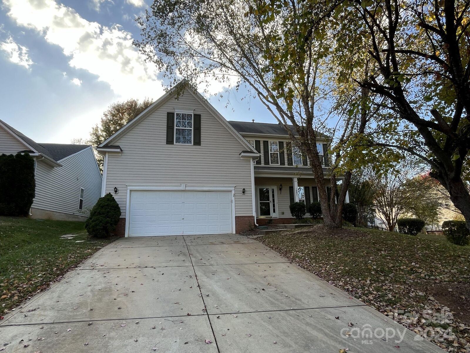 Property Photo: 10021 Barbee Drive NC 28269