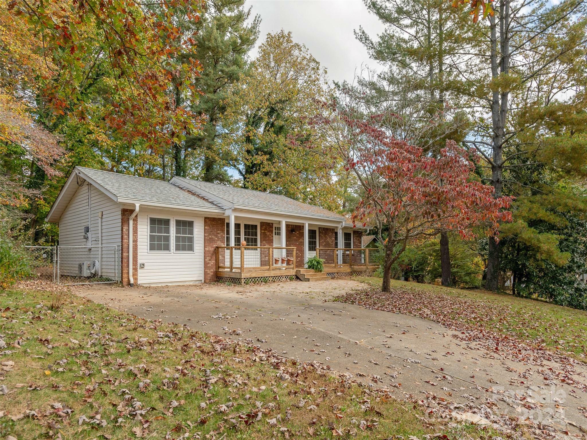 Property Photo:  21 Clement Drive  NC 28805 