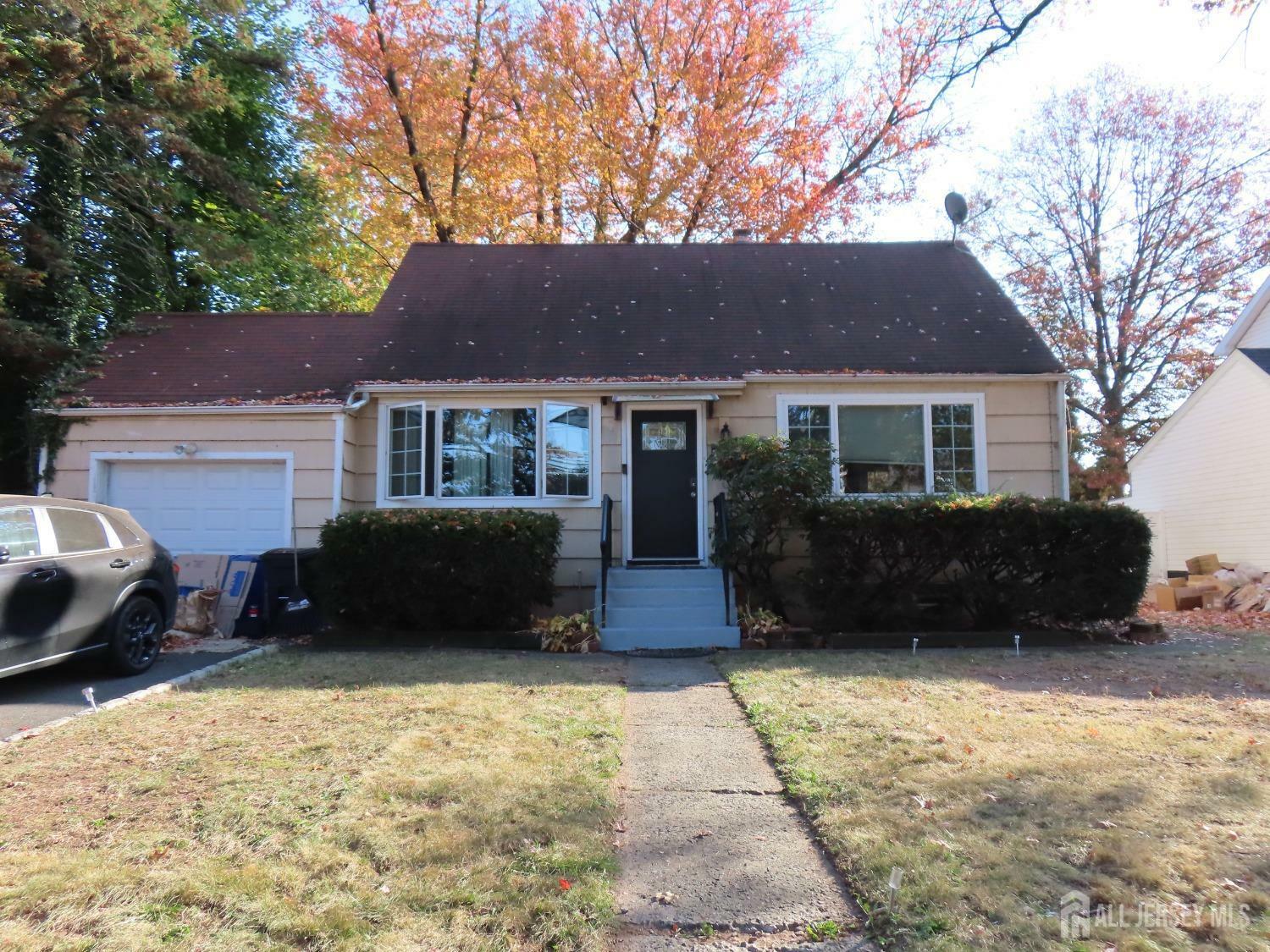 Property Photo:  2001 Plainfield Avenue  NJ 07080 