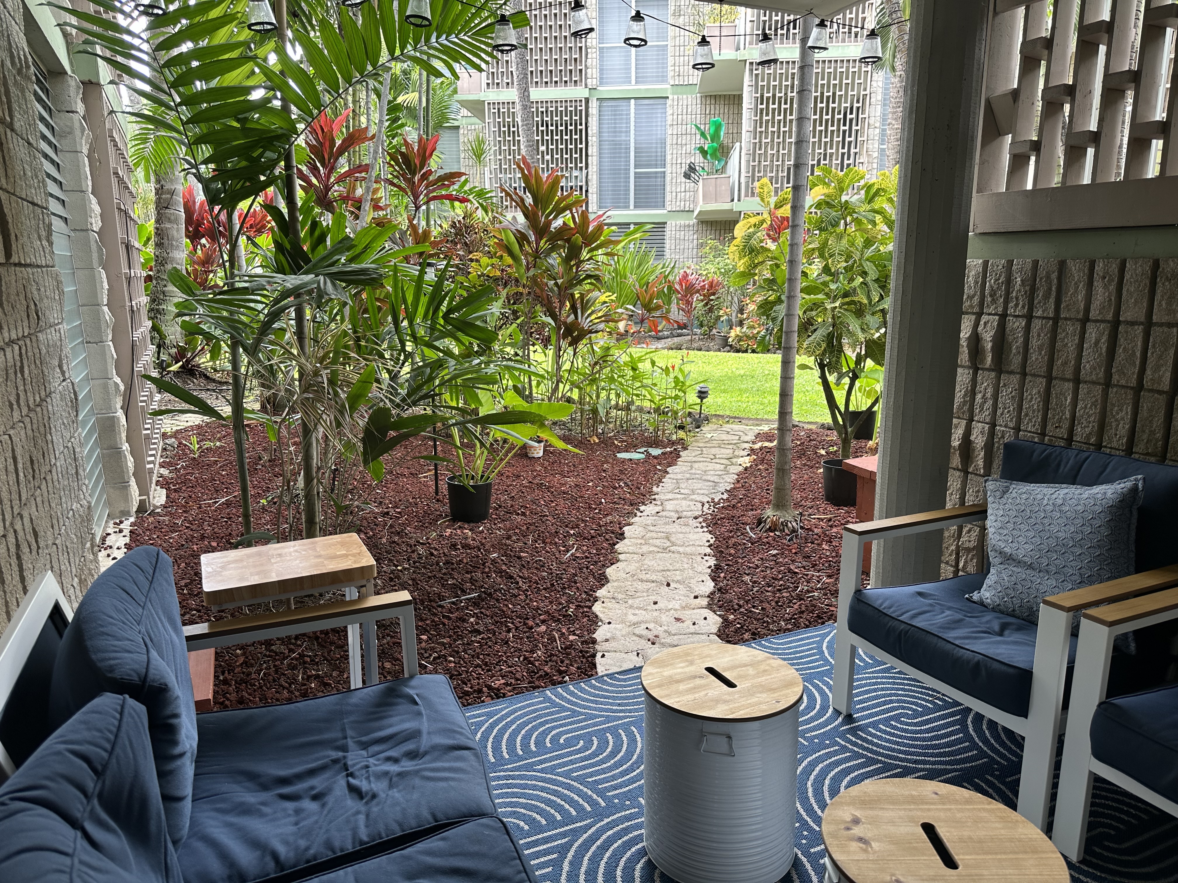 Property Photo:  75-6016 Alii Dr 116  HI 96740 