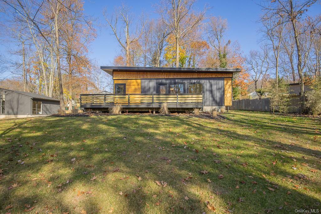 Property Photo:  6 Indian Hill Lane  NY 10964 