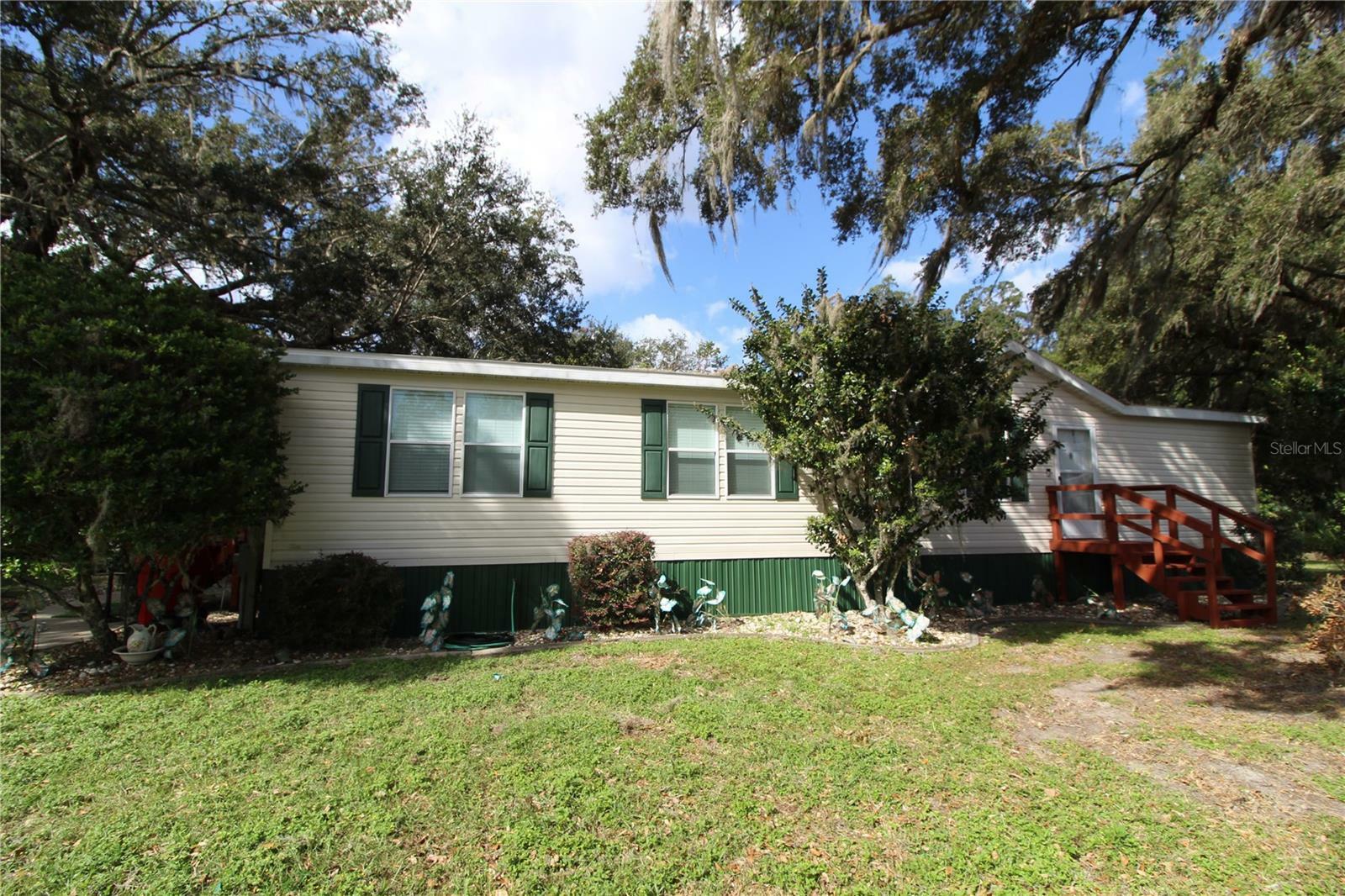 Property Photo:  7826 Mizell Street  FL 33521 