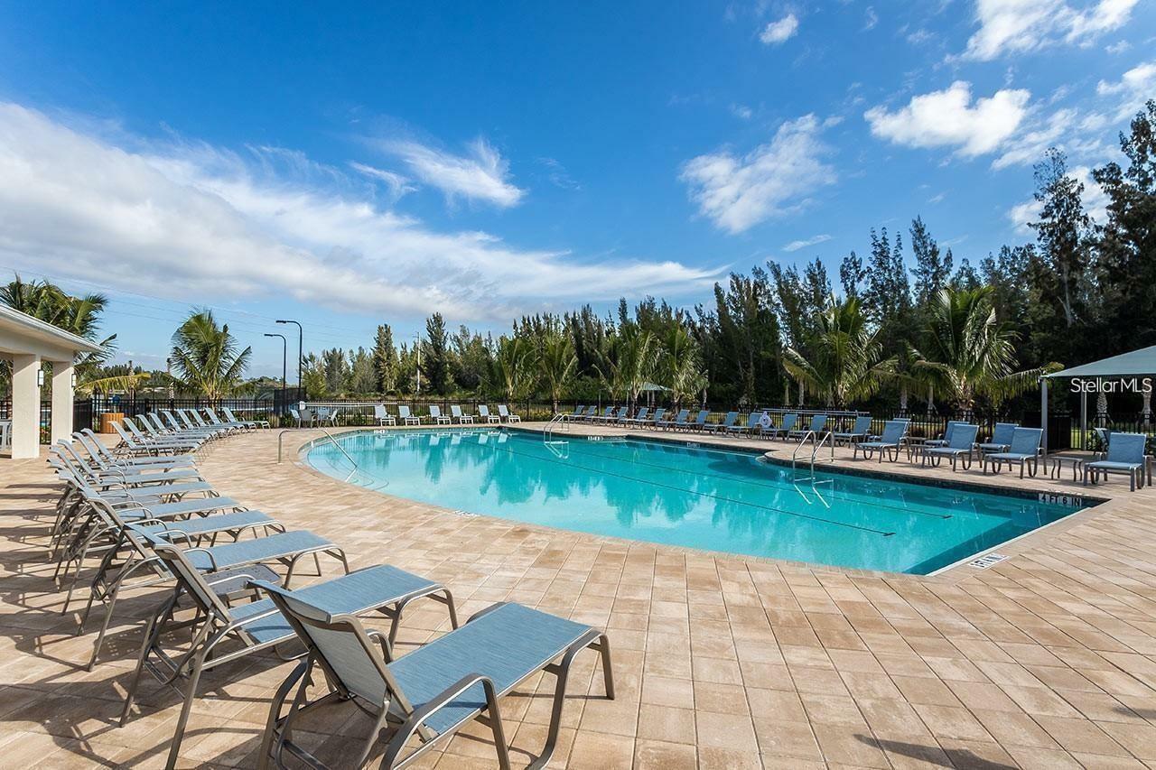 Property Photo:  7172 Mikasa Drive  FL 33950 