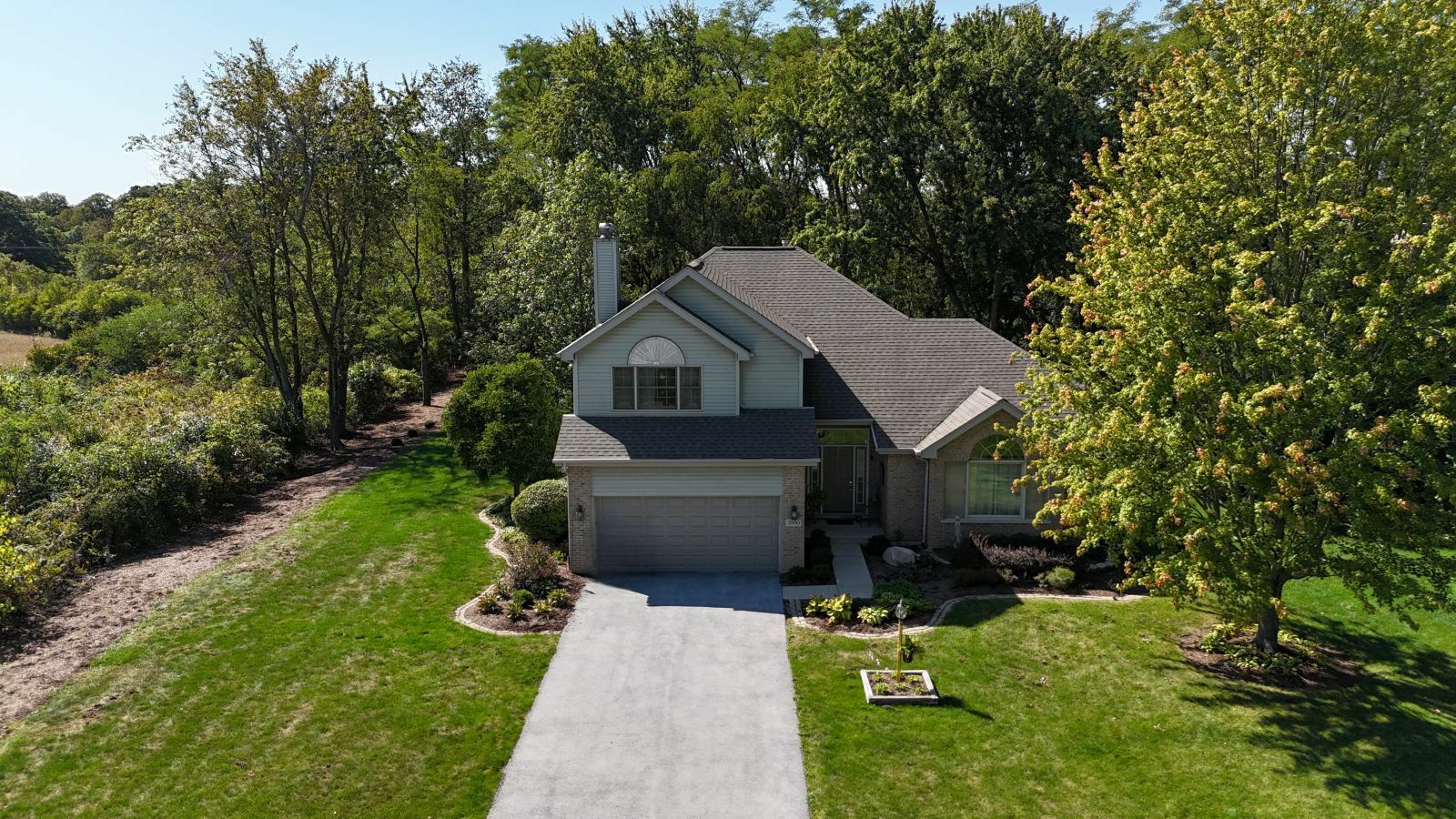 Property Photo:  3990 Merioneth Drive  IL 60417 