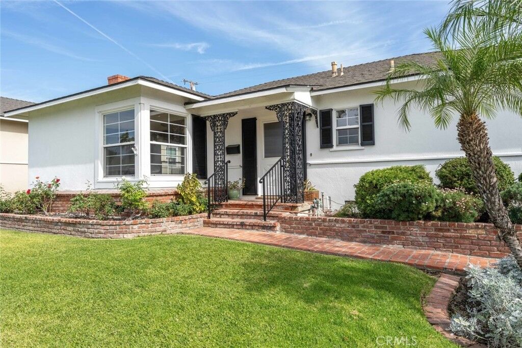 Property Photo:  10140 Tigrina Avenue  CA 90603 