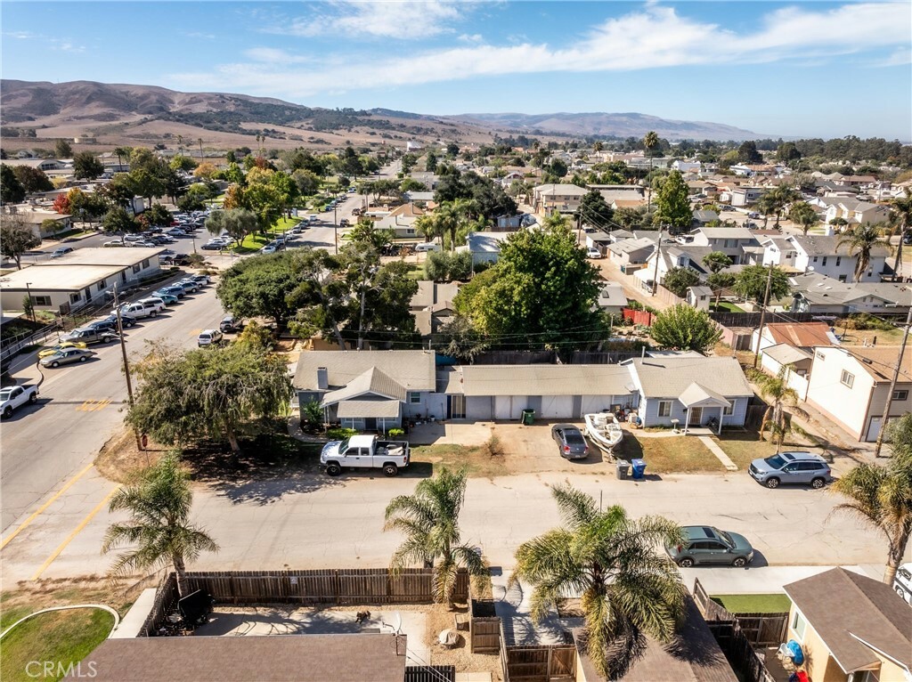 Property Photo:  755 Pinal Avenue  CA 93455 