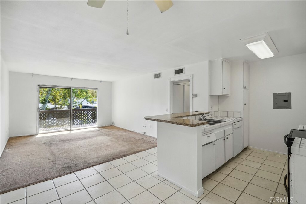 Property Photo:  23515 Lyons Avenue 284  CA 91355 