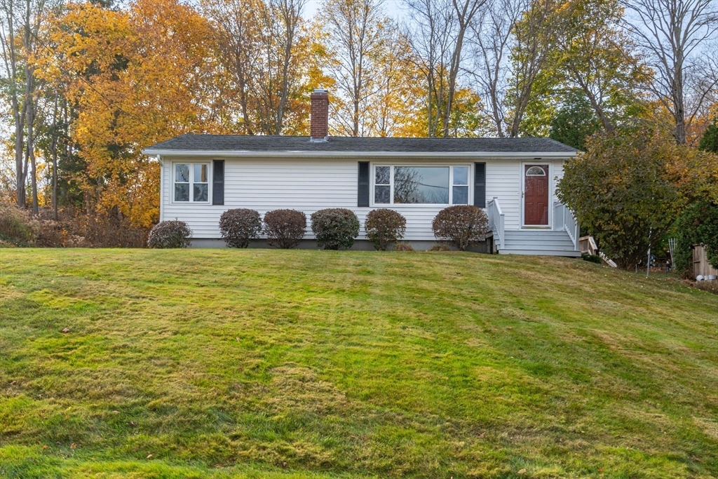 Property Photo: 4 Summit Terrace MA 01535