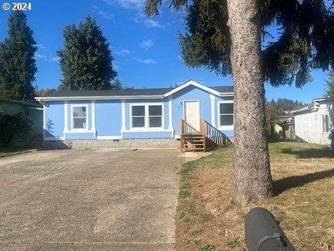 1750 Harbor Dr  Springfield OR 97477 photo
