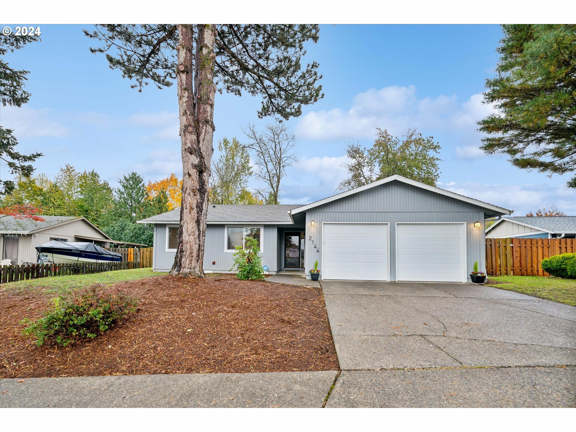 2144 NE 38th Dr  Gresham OR 97030 photo