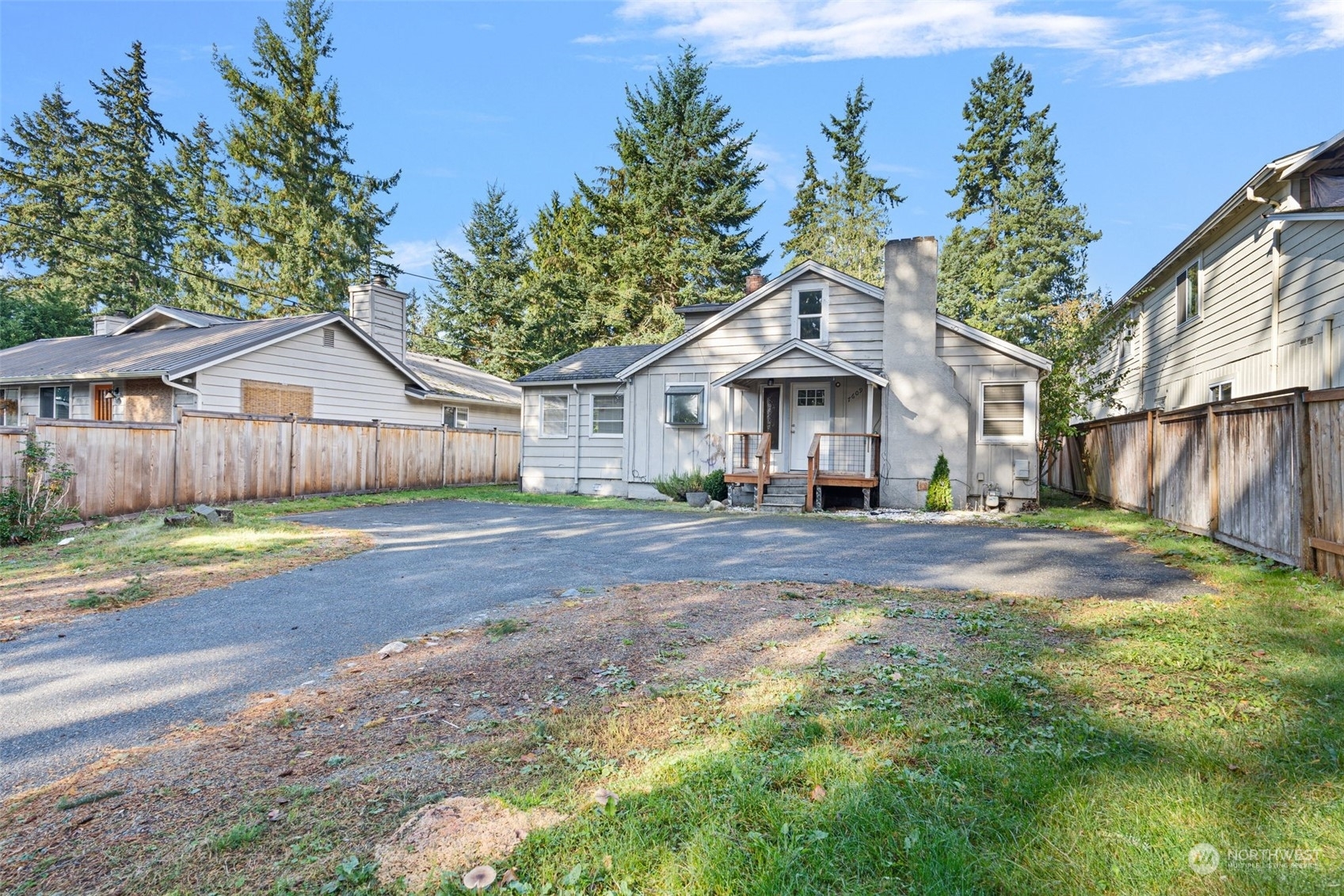 Property Photo:  7609 200th Street SW  WA 98026 