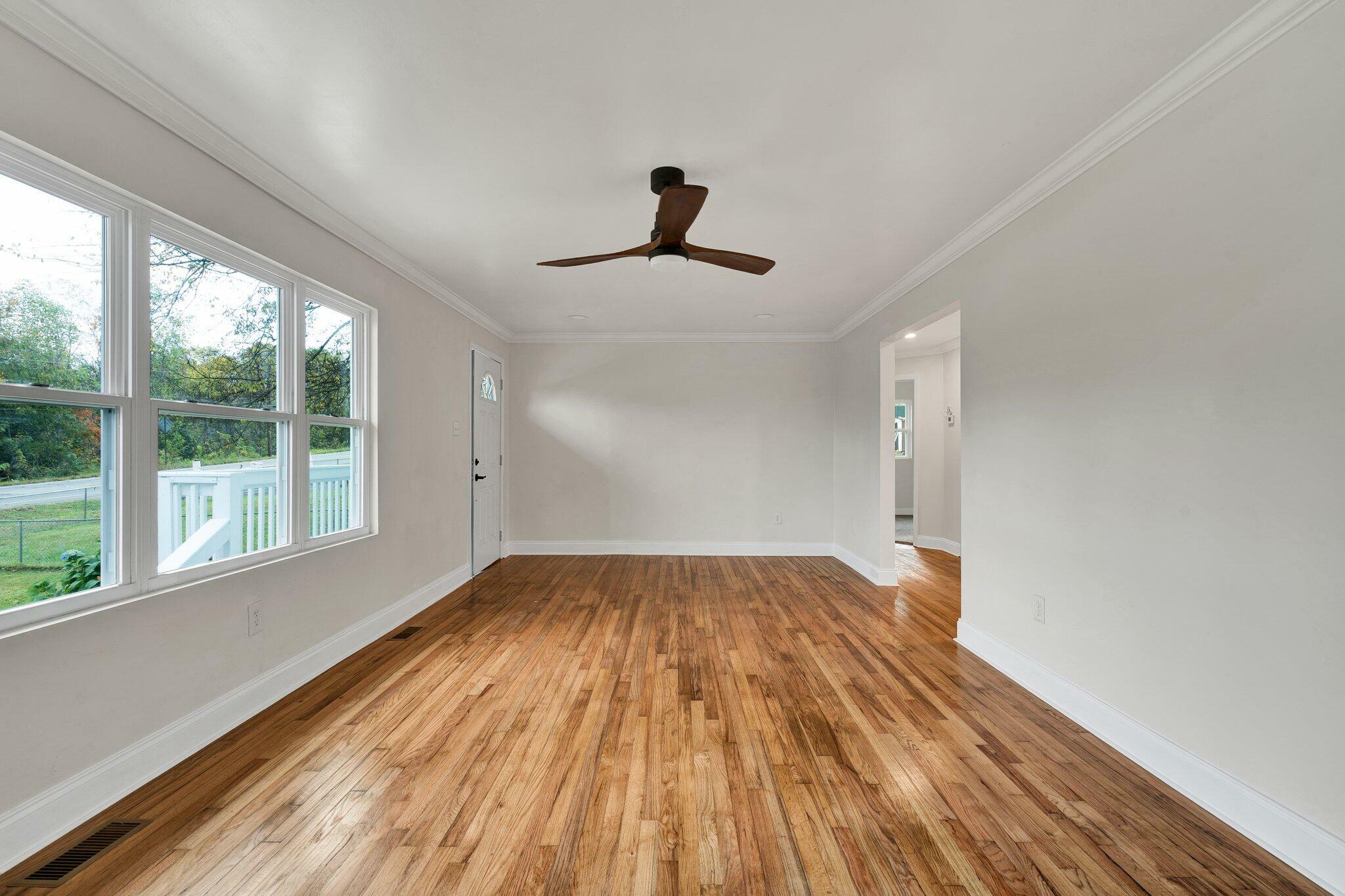 Property Photo:  1402 Spring Place Road SE  TN 37311 