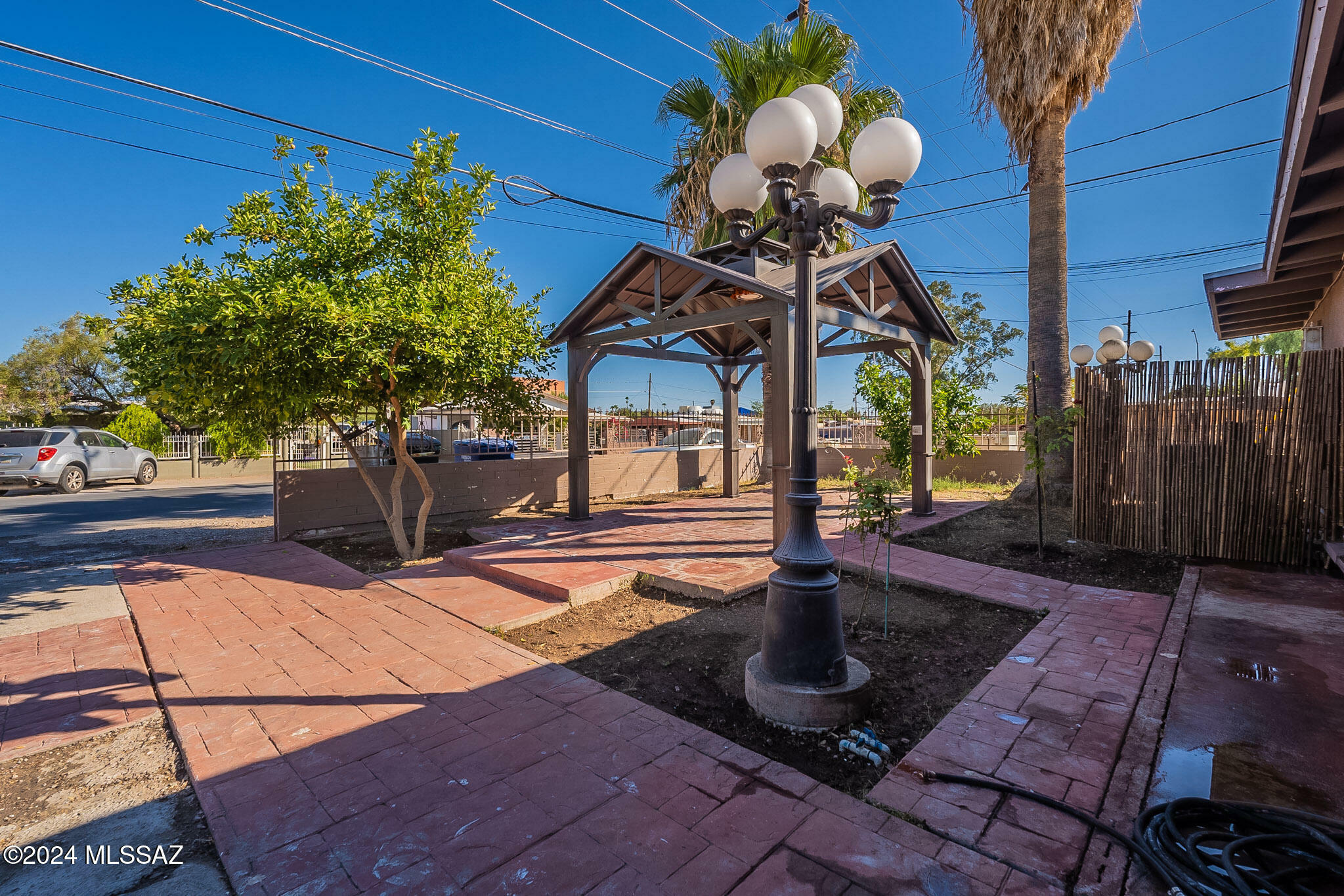 Property Photo:  2651 N 15th Avenue  AZ 85705 