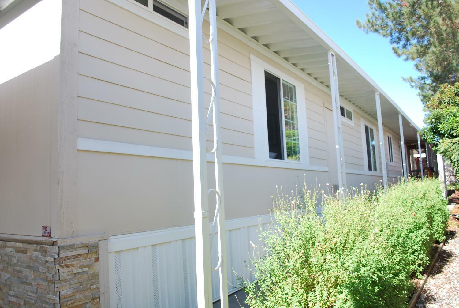 Property Photo:  100 Drake Mews  CA 95476 