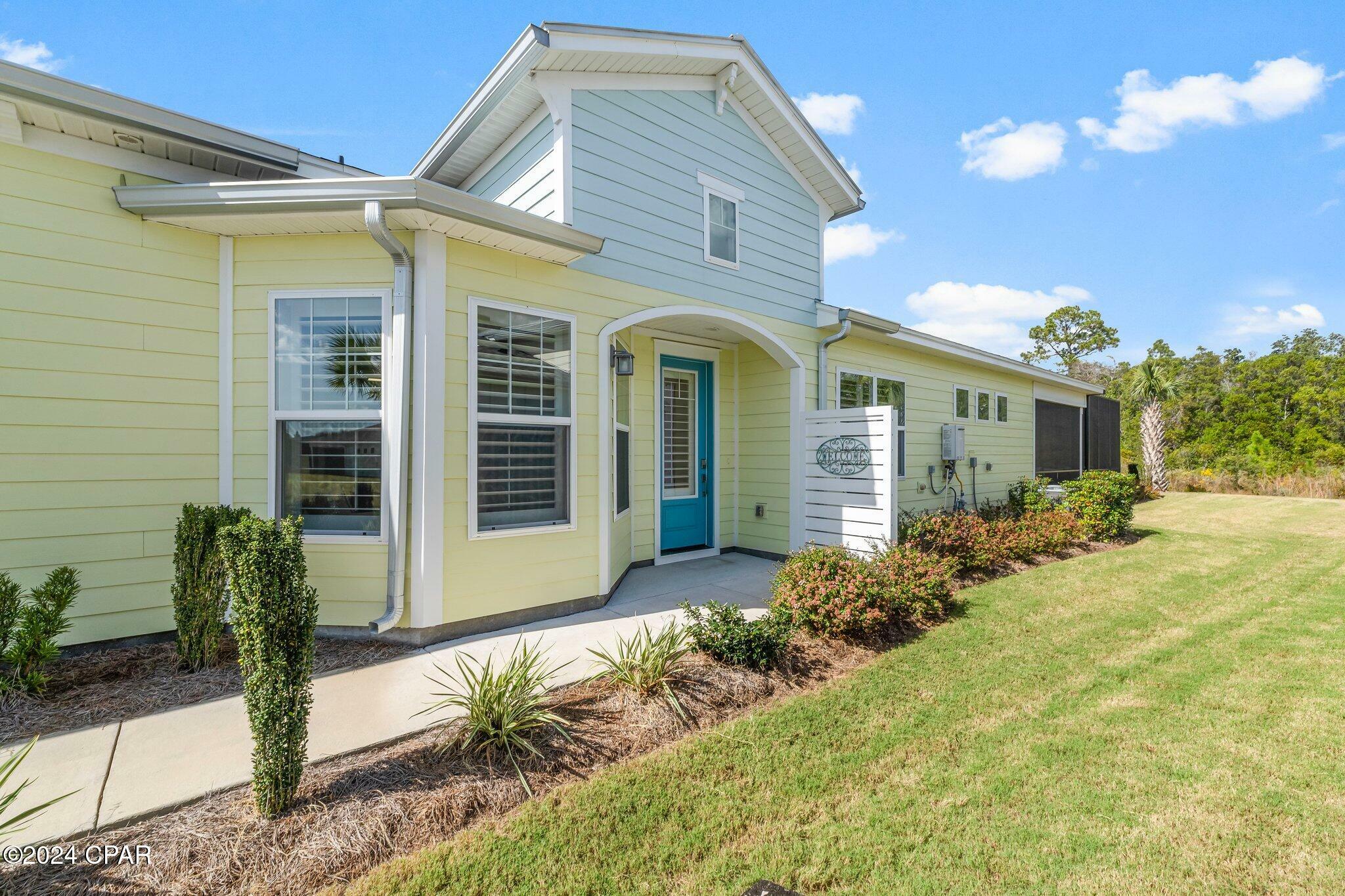 Property Photo:  8539 Island Breeze Avenue  FL 32413 