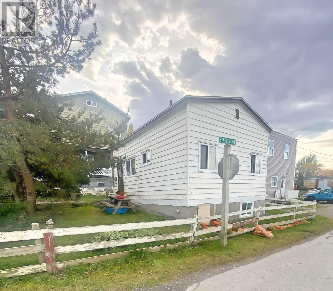 Property Photo:  38 Station Road  NL A2H 1A3 