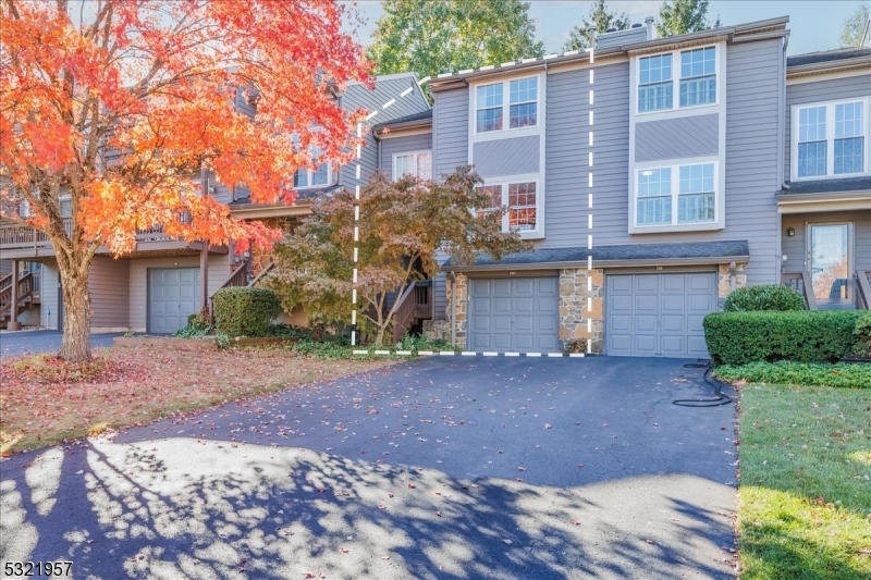 Property Photo:  38 Chicopee Dr  NJ 08540 