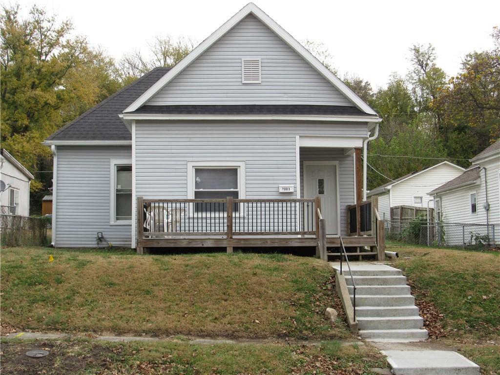 Property Photo:  2003 S 17 Street  MO 64503 