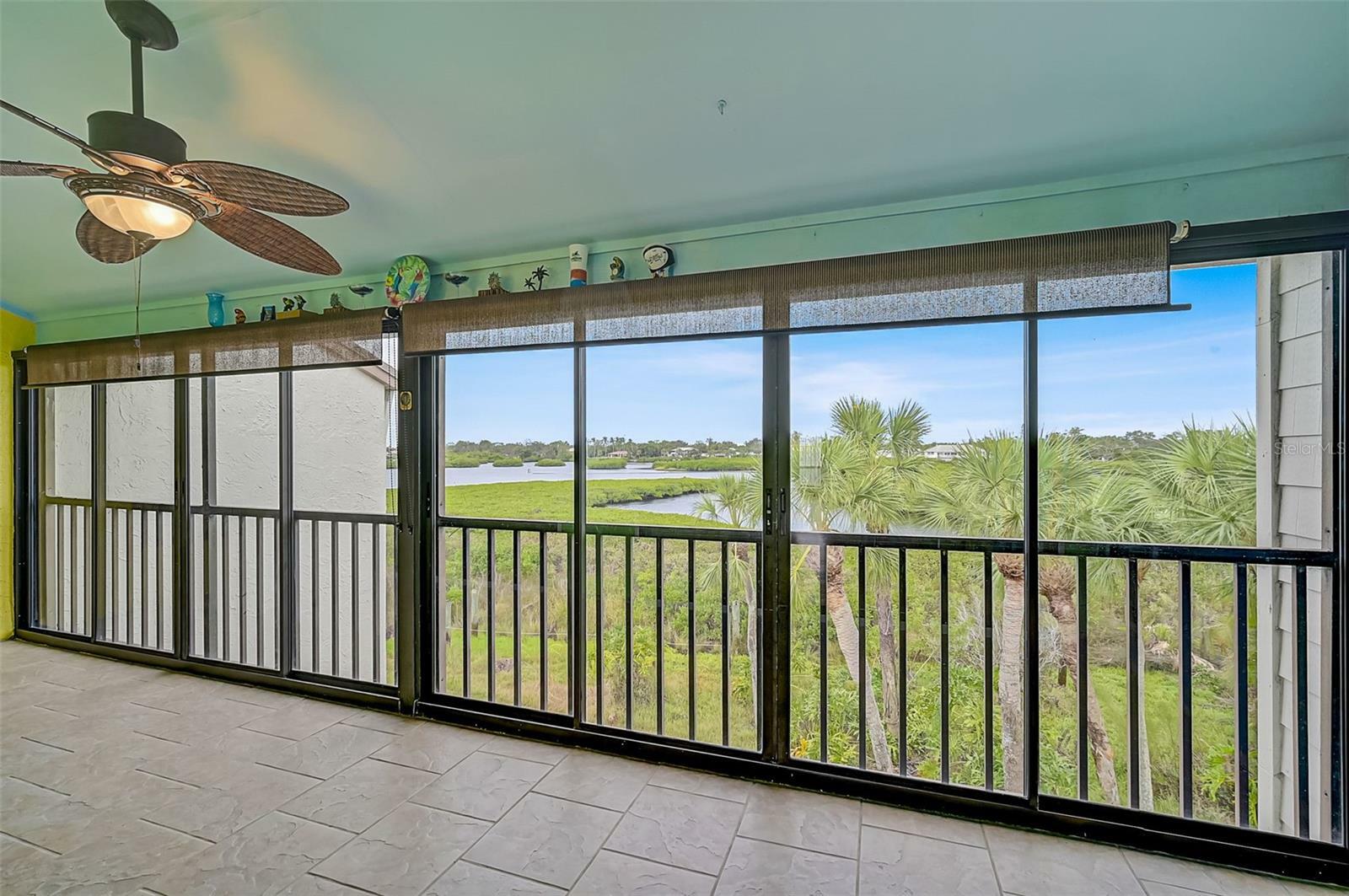 Property Photo: 1026 Bird Bay Way 276 FL 34285