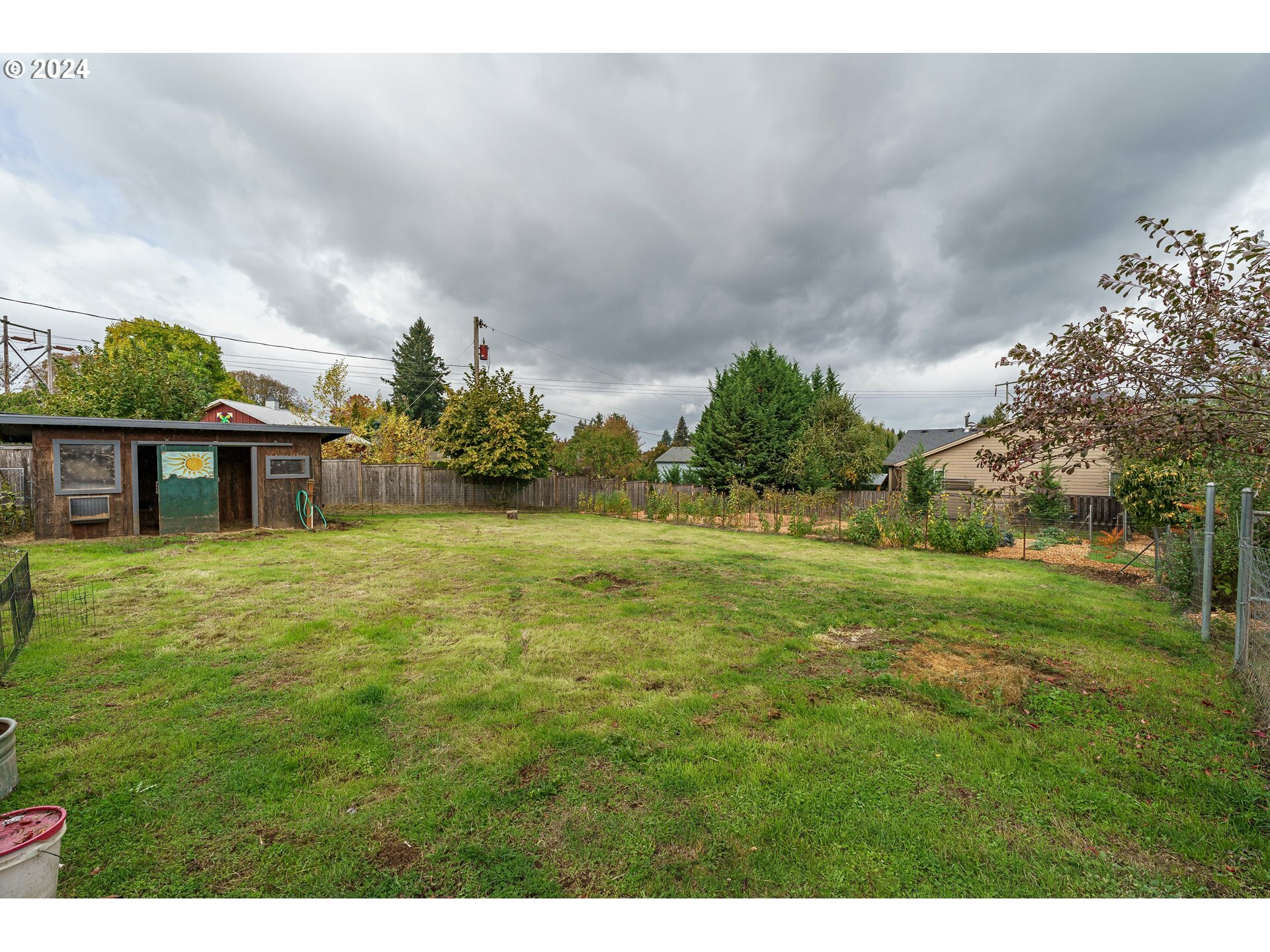 Property Photo:  NW 13th Ct  WA 98665 