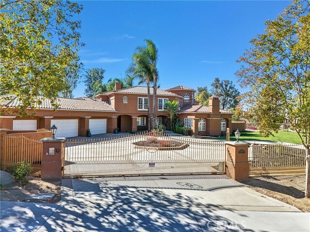 1722 Skyhawk Place  Riverside CA 92506 photo