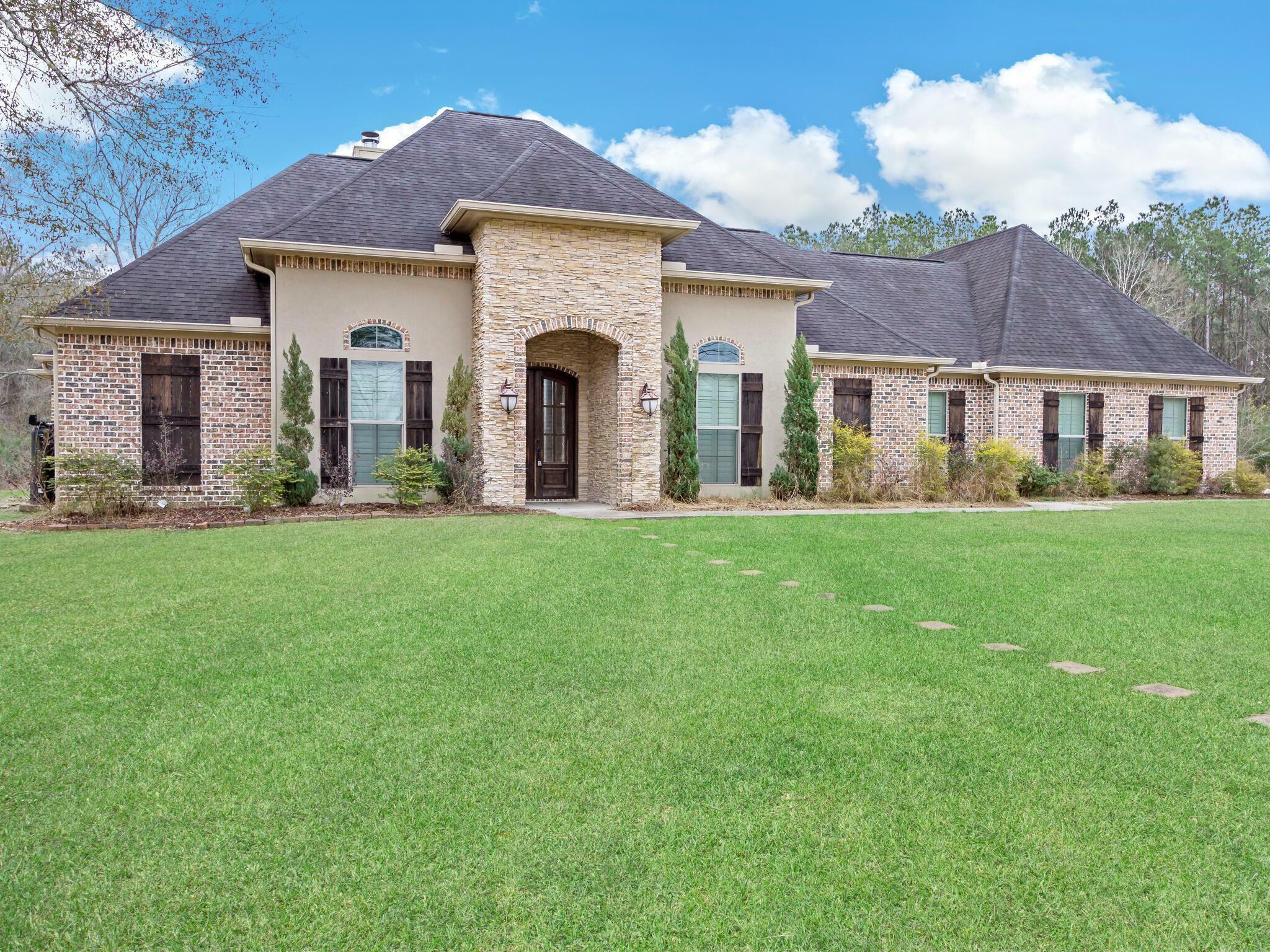 820 Bobcat Circle  Orangefield TX 77632-8507 photo