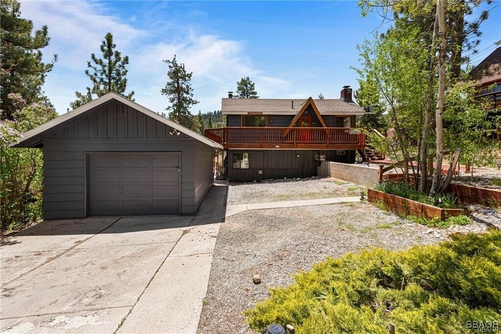 Property Photo:  39273 Peak Lane  CA 92315 