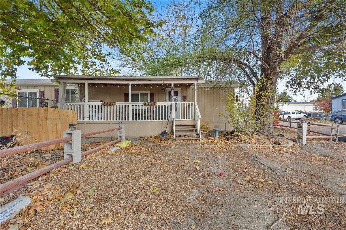 Property Photo:  711 Round Valley  ID 83687 