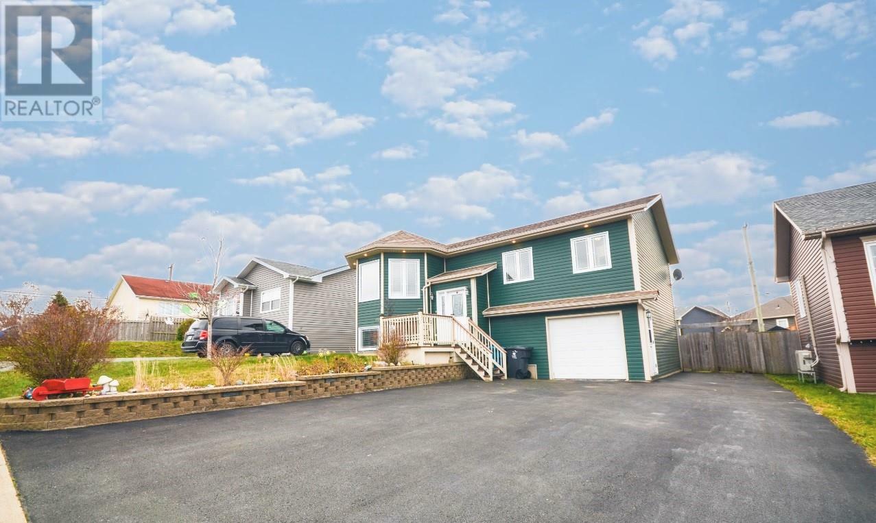 Property Photo:  7 Emerald Creek Drive  NL A1X 2E9 