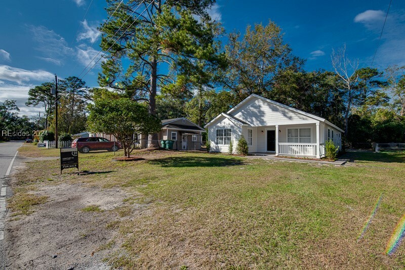 Property Photo: 124 Hagin Drive SC 29936