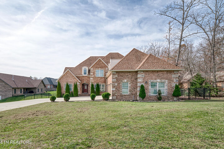 Property Photo:  39 N Riverview Ln.  TN 38555