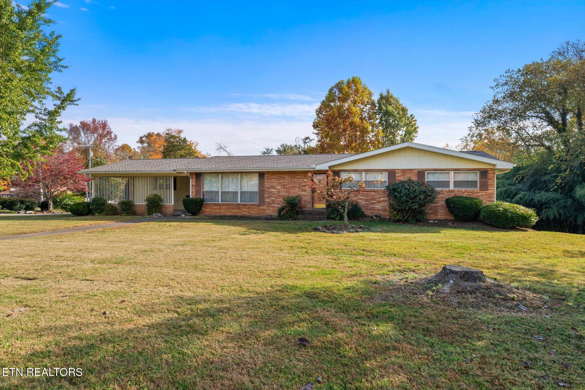 505 Brewer St  Athens TN 37303 photo